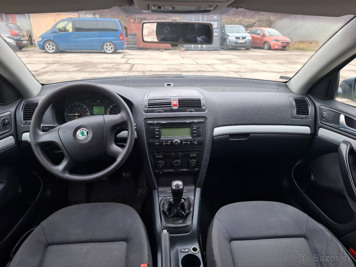Škoda octavia 2 combi - 5