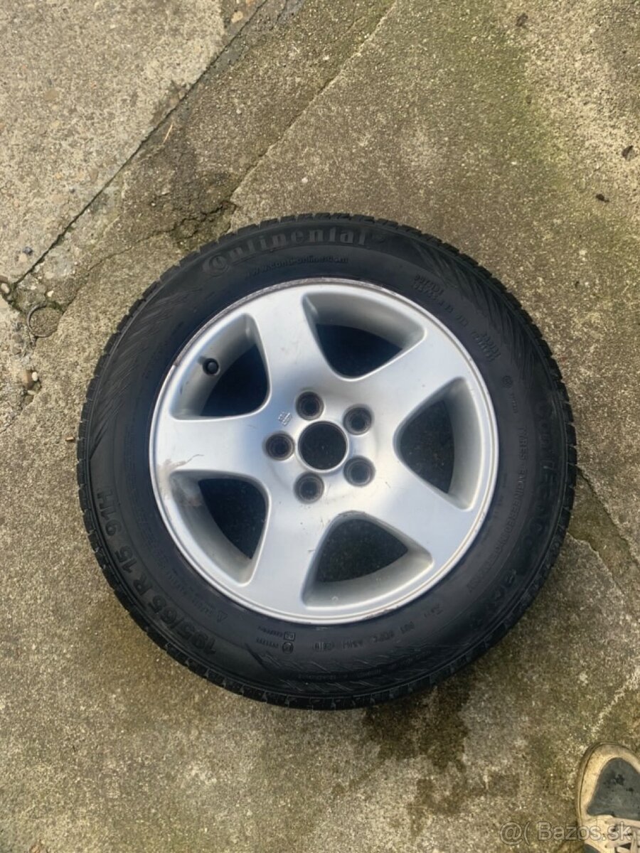 CONTINENTAL 195/65 R15 - 5