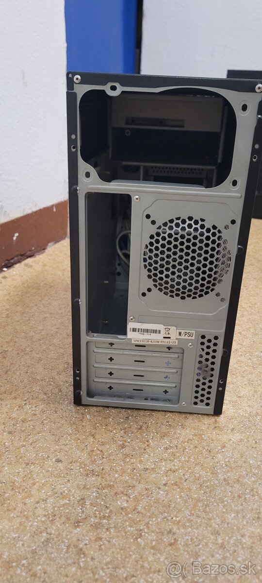 Predám skrinku / formát mATX - 5