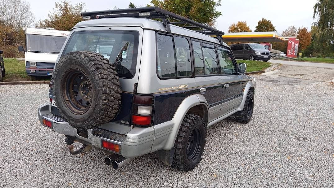 Mitsubishi Pajero 2,8 TD 92 KW 5 DV. - 5