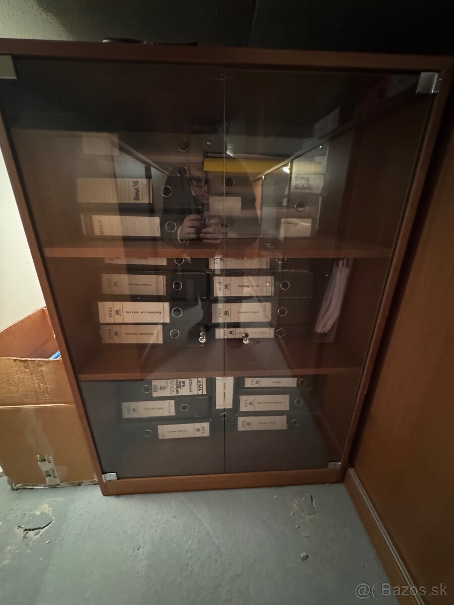 Skrine v 100 stave ako nove - 5