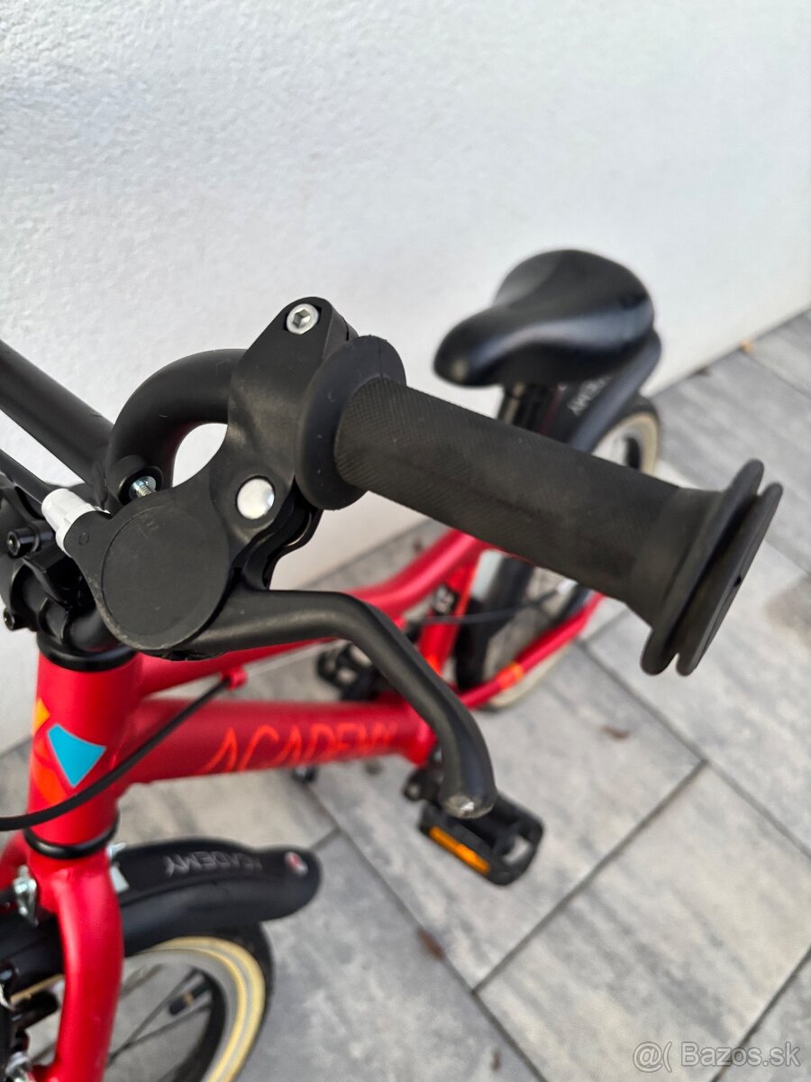 ultralahky Academy grade 16 - 5