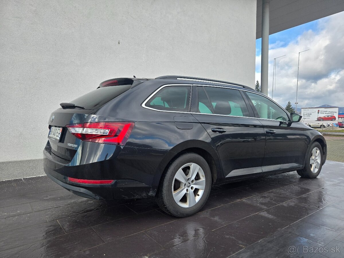Superb Škoda - 5