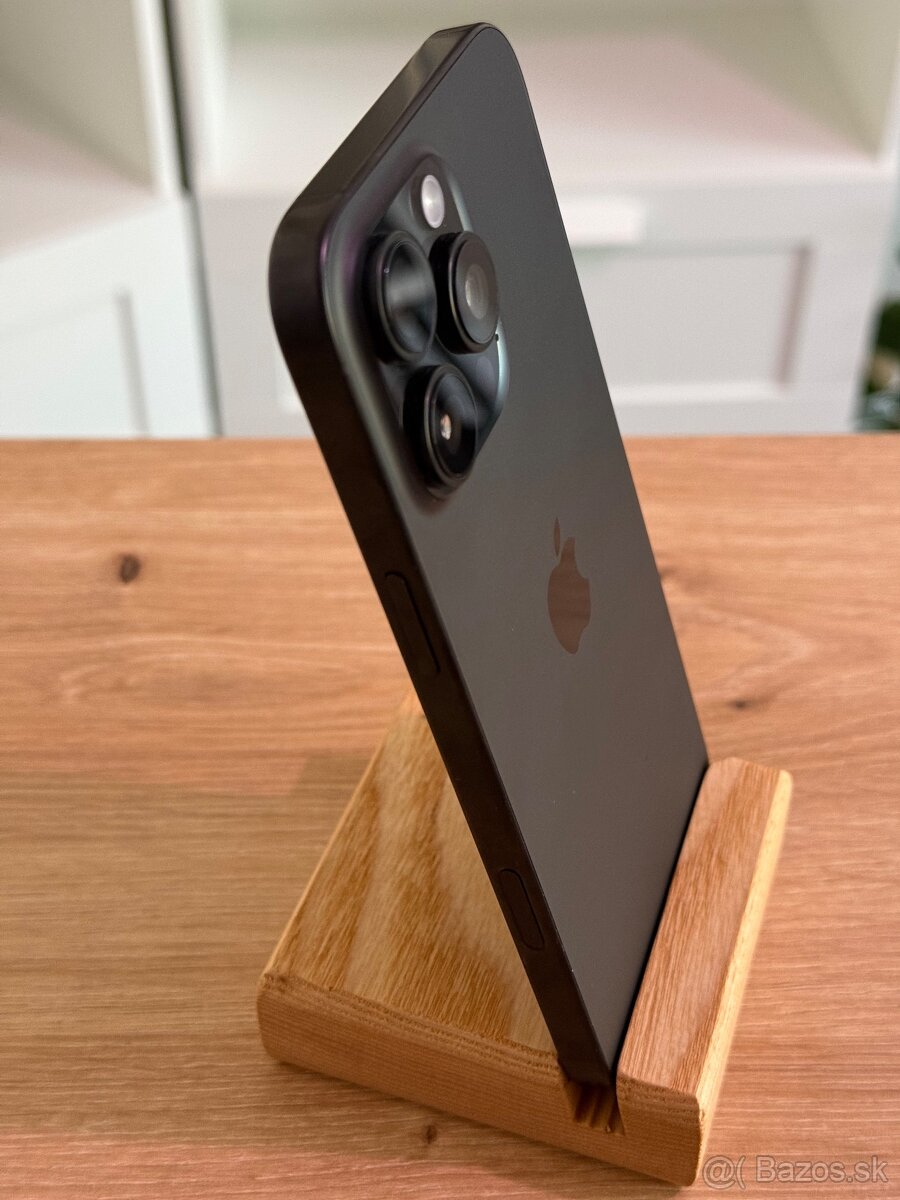 iPhone 16 Pro Max 256GB - Black Titanium, 100% batéria - 5