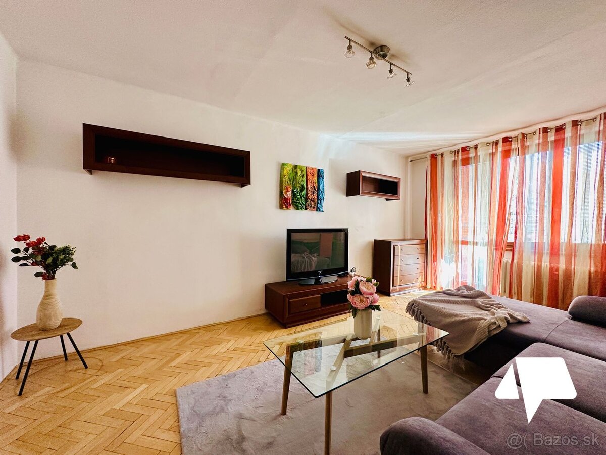 Prenájom 2 izbový byt, Vikárska ulica - 5