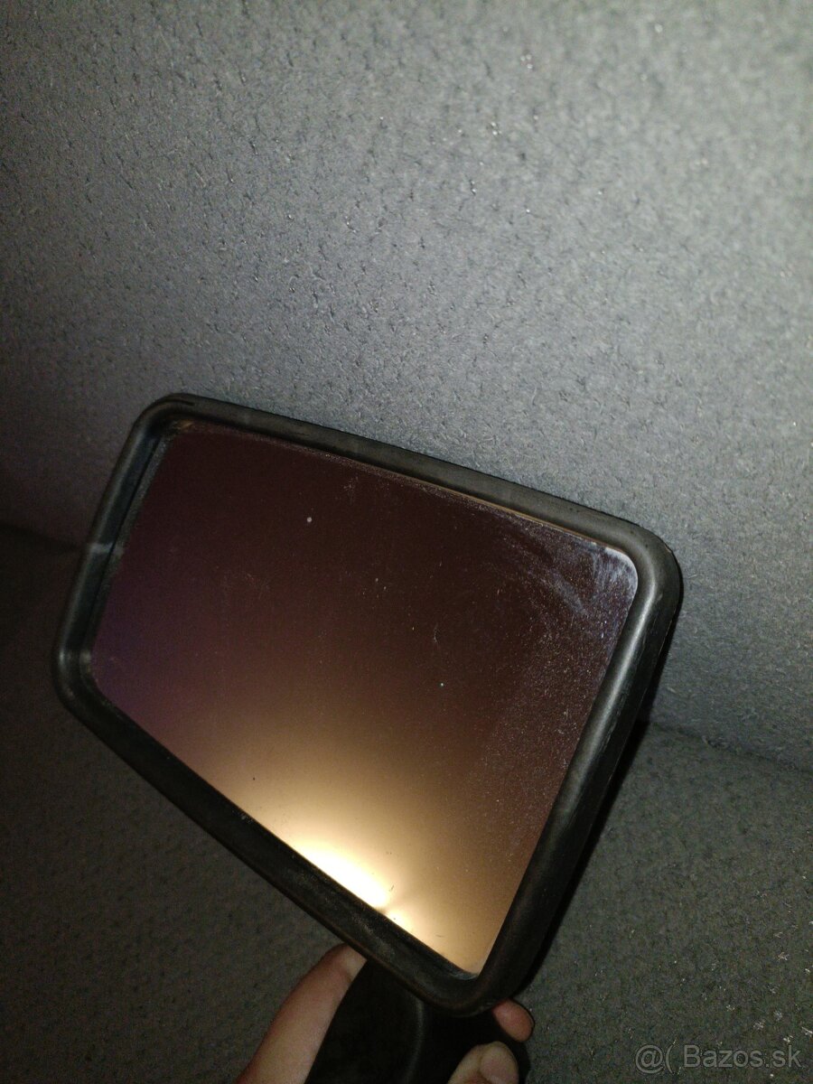 Staré spätné zrkadlá škoda 105,120 - 5