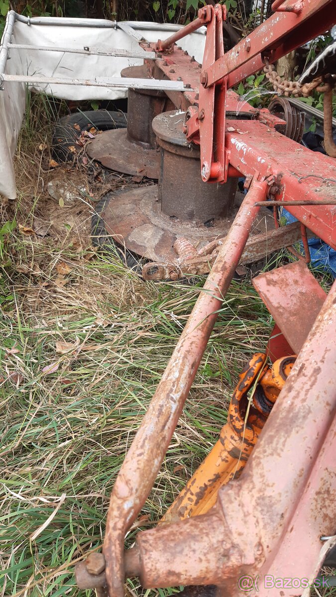 Bubnová Kosačka 165 za traktor funkčná - 5