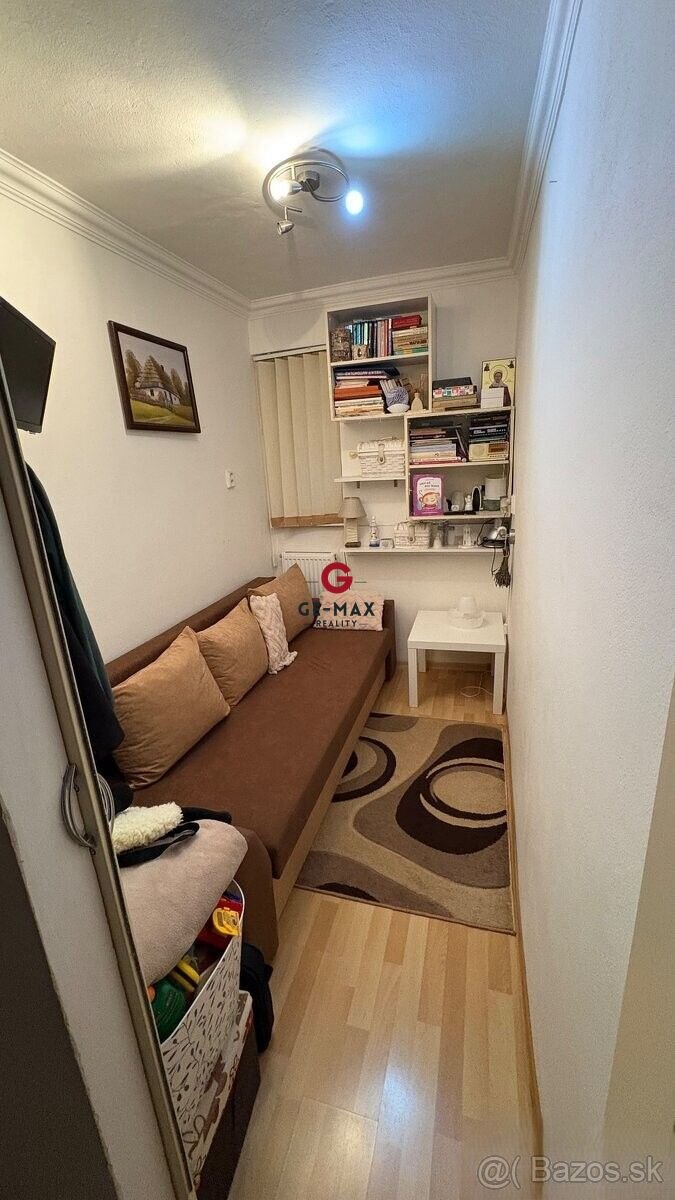 Na predaj: 2,5-izbový tehlový byt – Komenského ulica, Trebi - 5