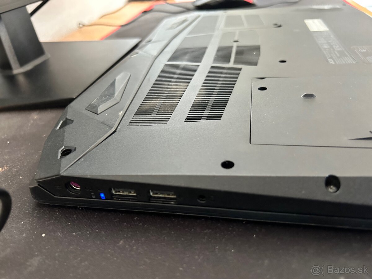 Predám notebook s príslušenstvom - 5