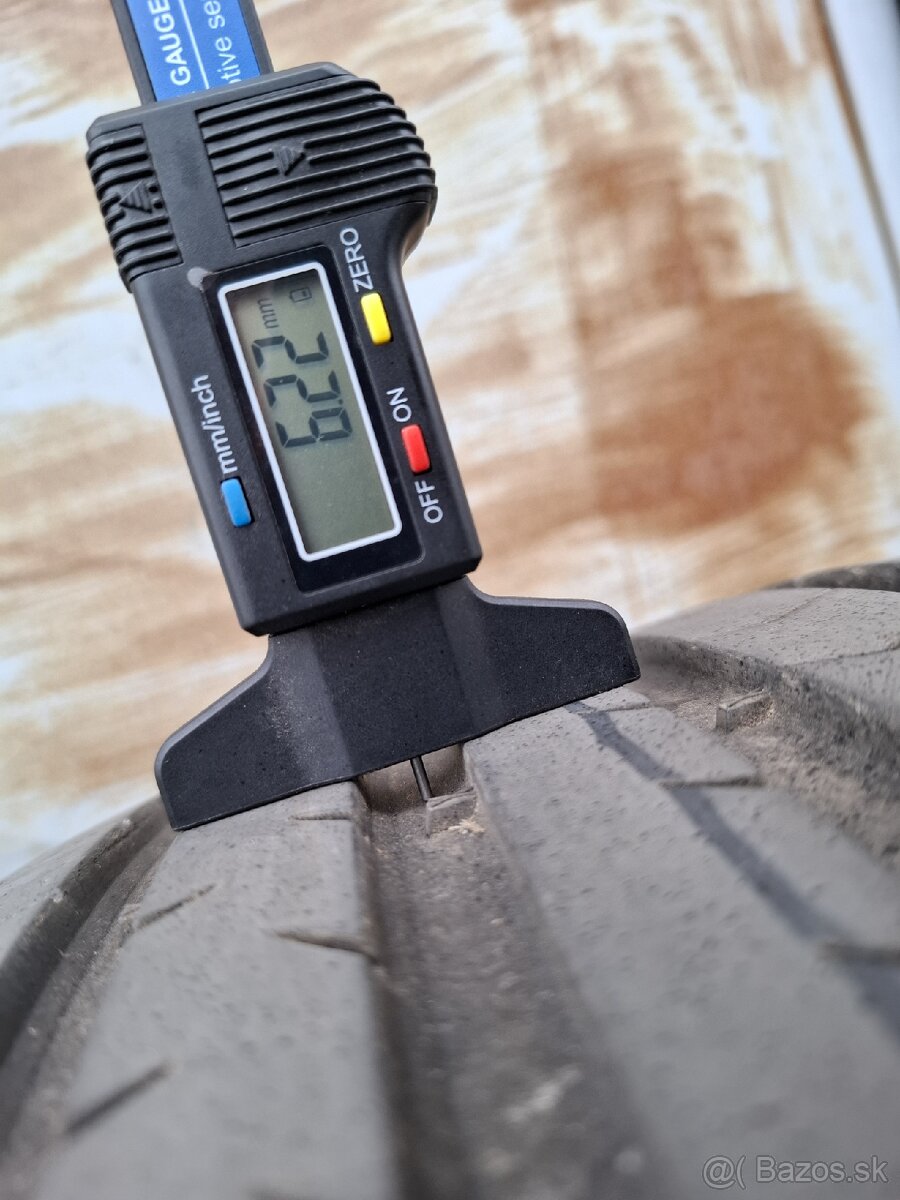 Letné pneumatiky 235/55 R17 Continental - 5