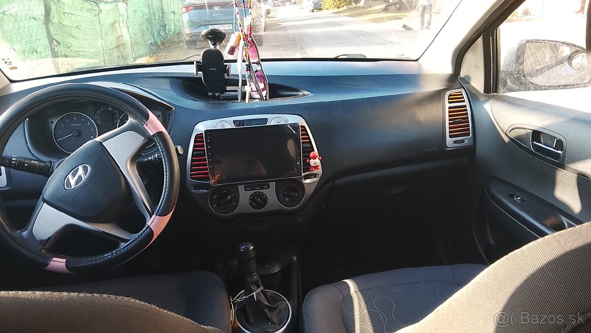 Predám Hyundai i20 - 5