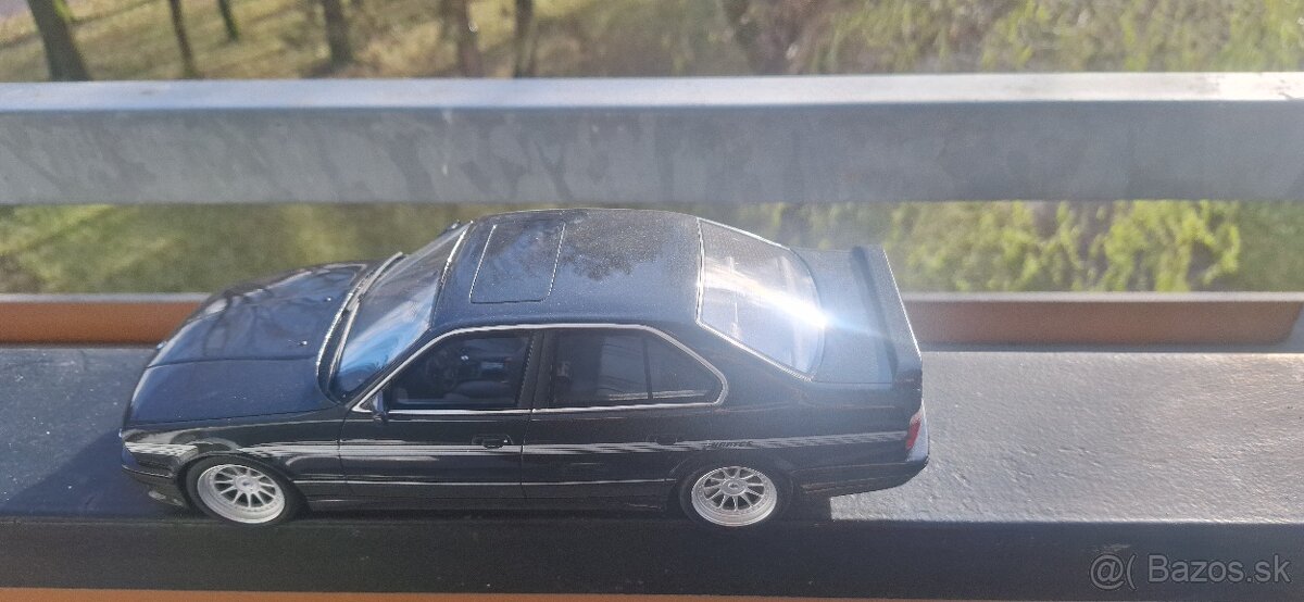 1:18 BMW modely - 5