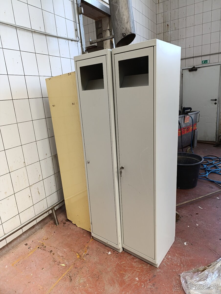 Kovové šatníkové skrine - 5