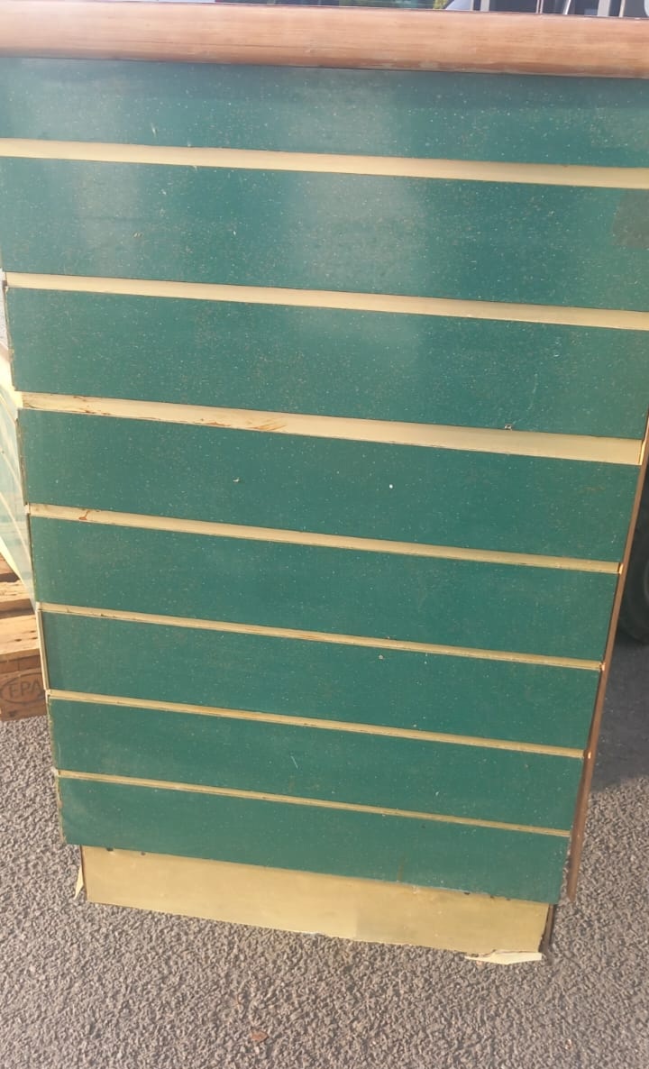 Predajný - recepčný pult - 5