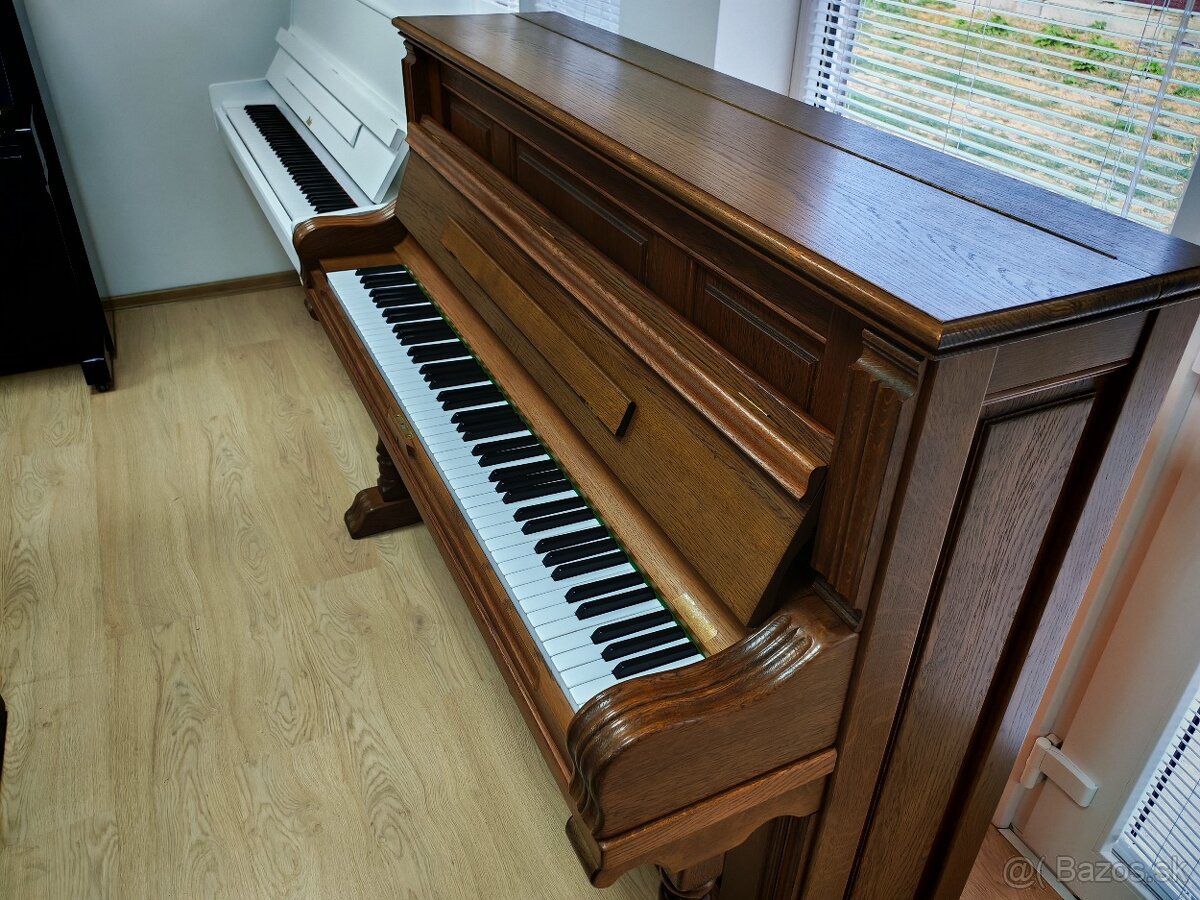 Masívne piano dovoz celá SR - 5