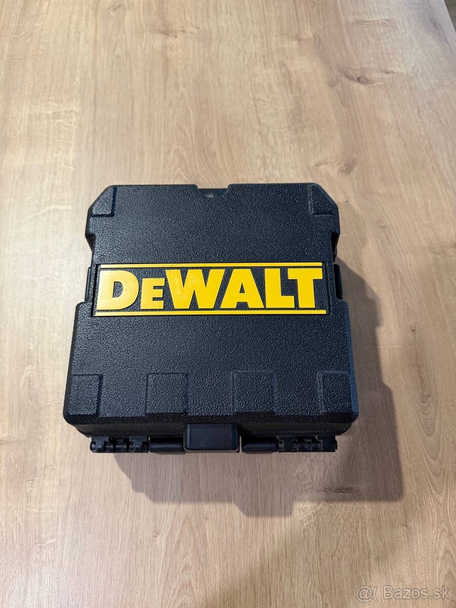 Krížový laser DeWalt DW088CG (zelený lúč) - 5