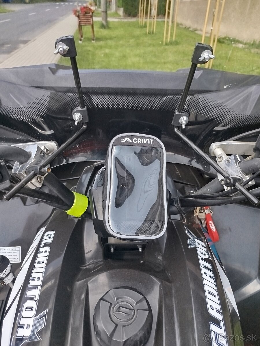Cf moto 520