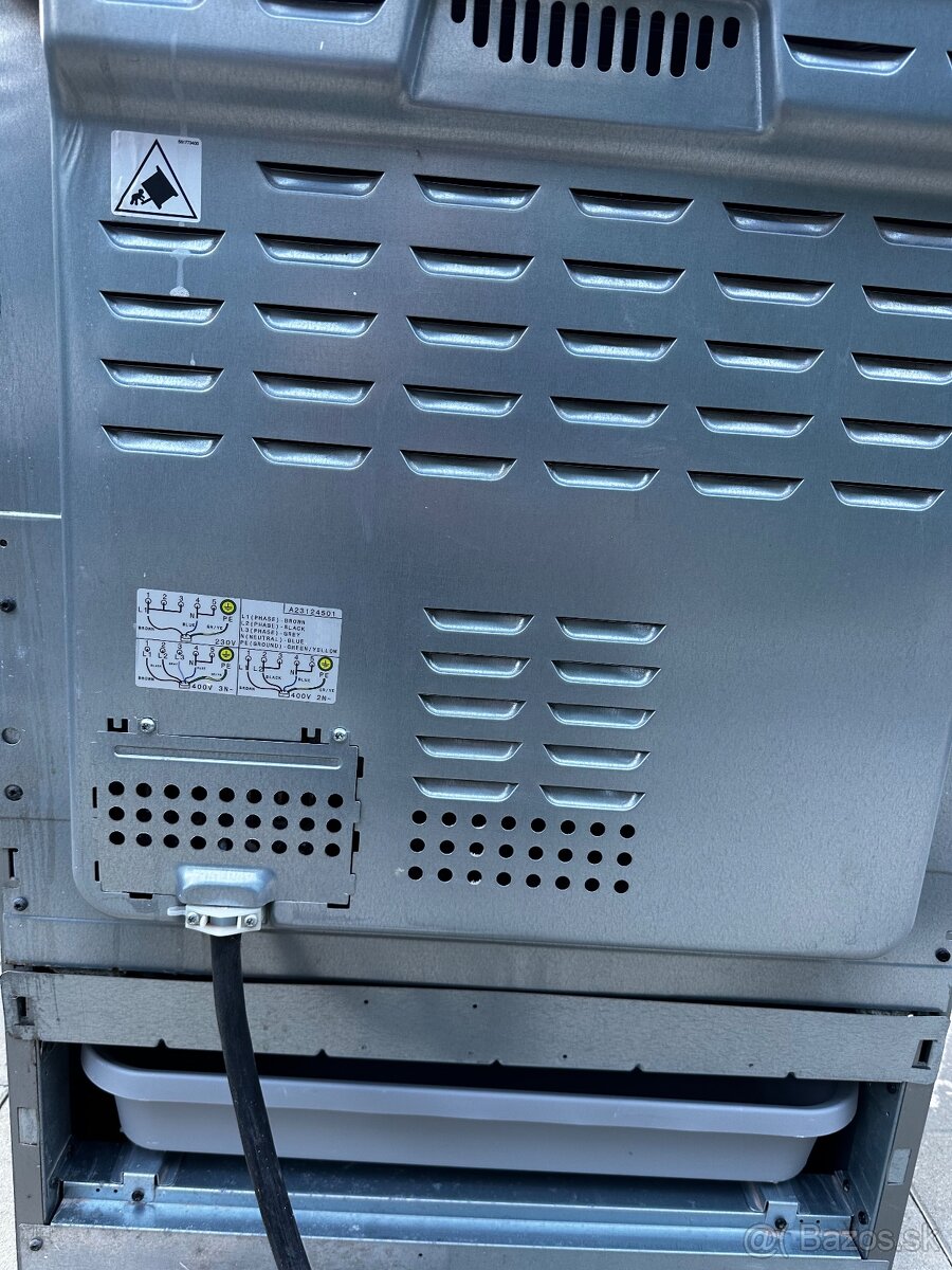 Electrolux LKI64020AX - 5