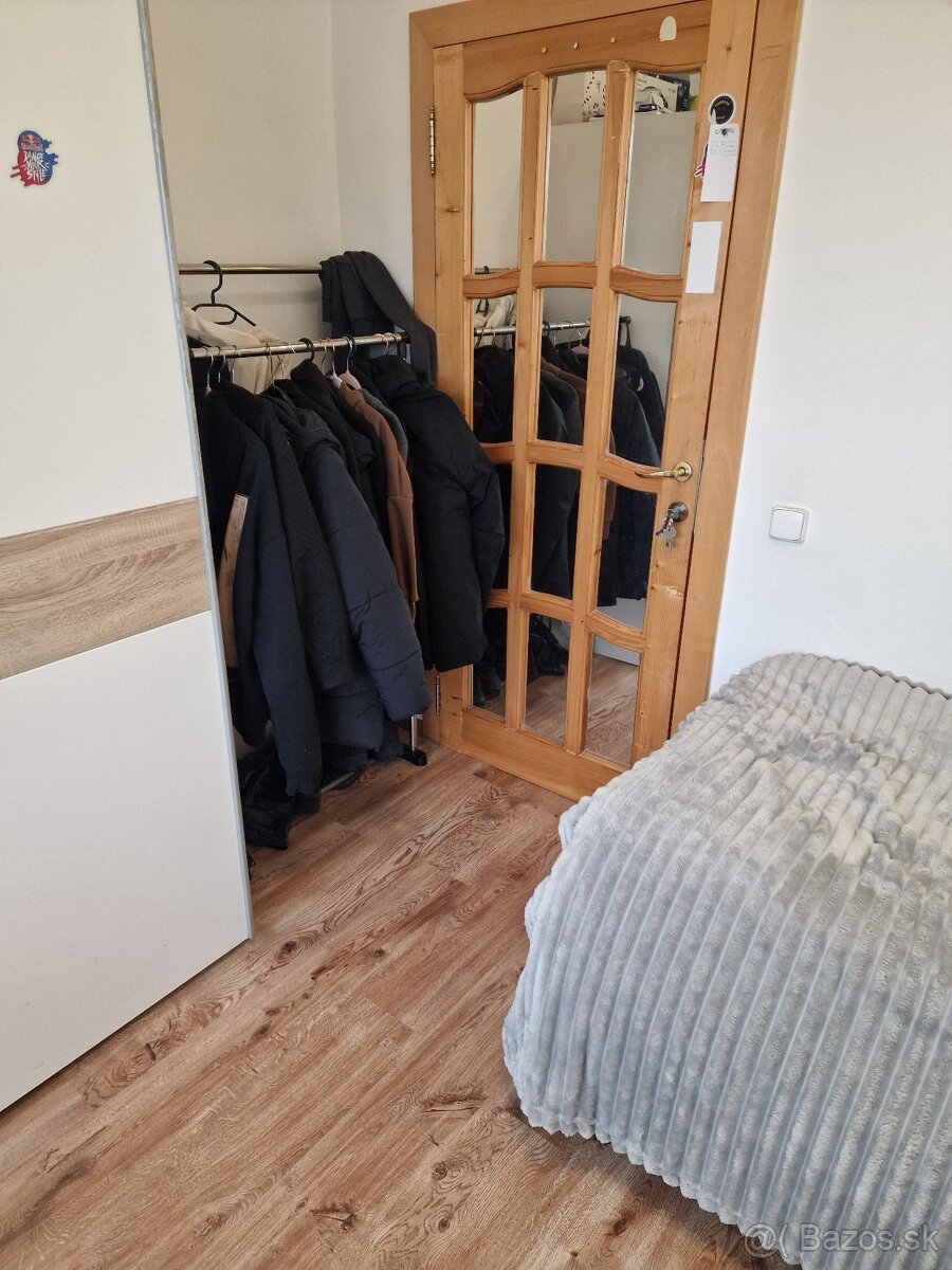 Izba s Balkonon 4p. Sokolovská Ulica, Terasa - 5