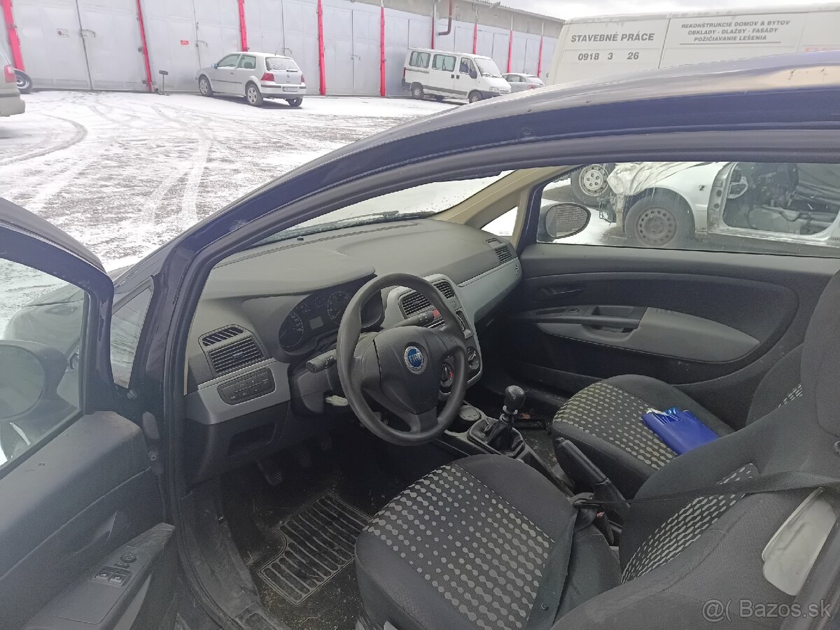Fiat Grande Punto rozpredam - 5