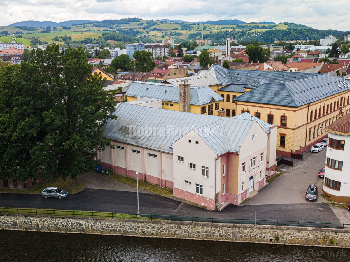 PREDAJ: Polyfunkčný objekt Sokolovňa, 1395 m2, Brezno - 5