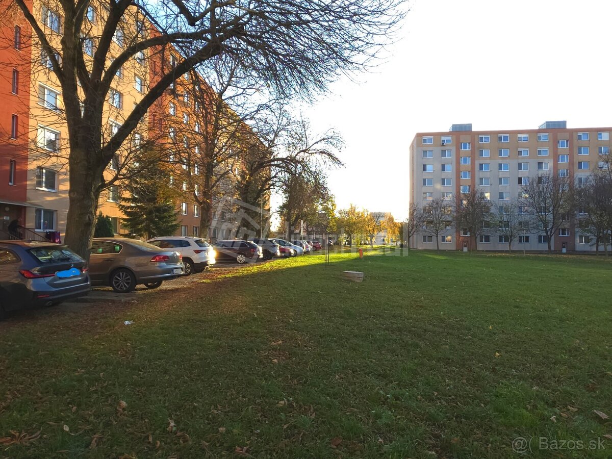 Moderný, zrekonštruovaný, kompletne zariadený byt v … - 5