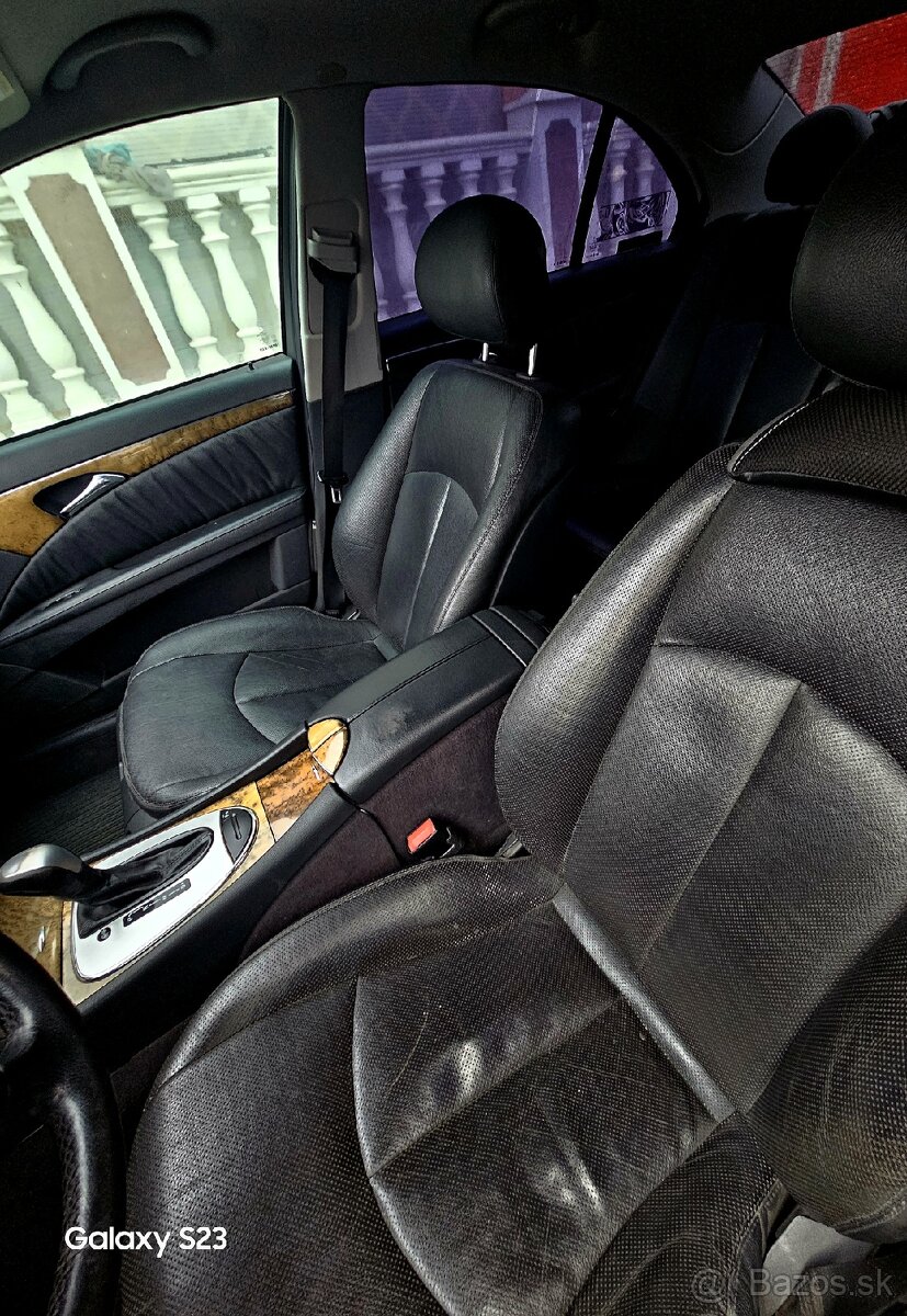 Predám Mercedes-Benz Rada E320 V6 - 5