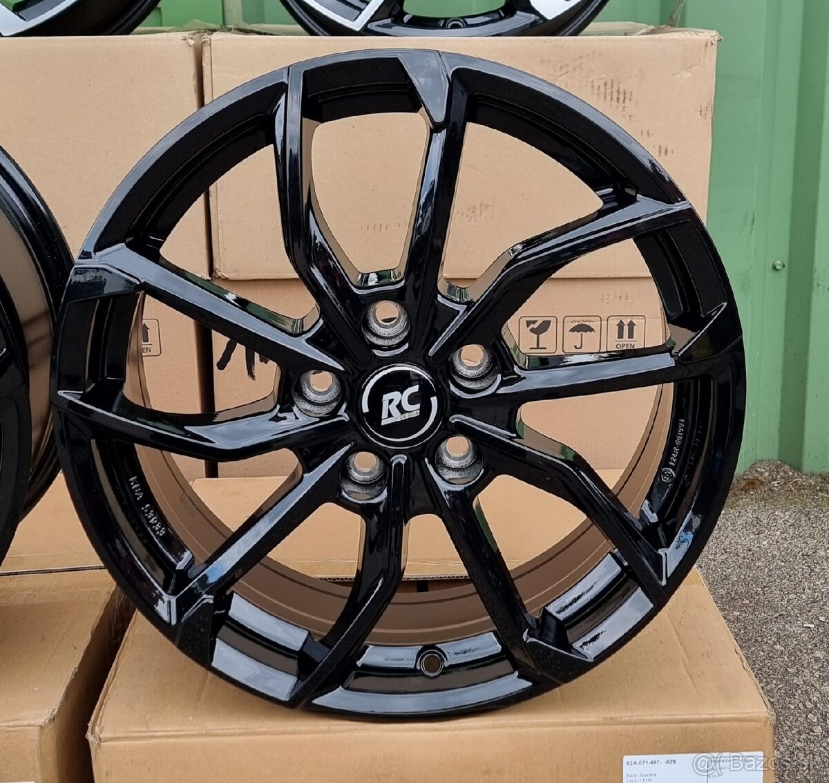 disky kia,Toyota,honda ,5x114,3 , r17 - 5