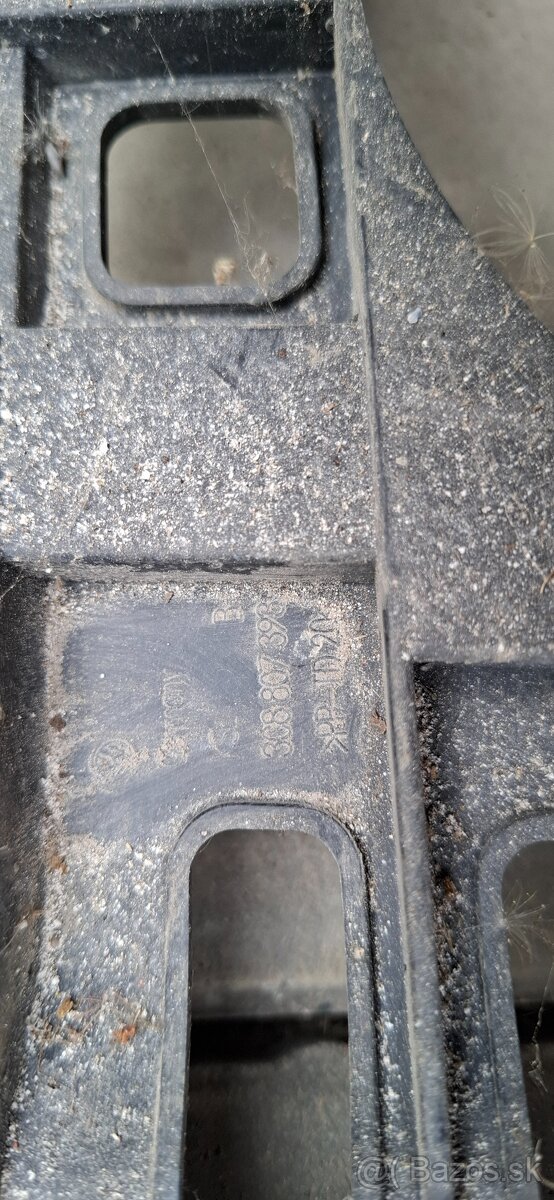 Držiaky zadného nárazníka VW Passat CC 2008-2012 - 5