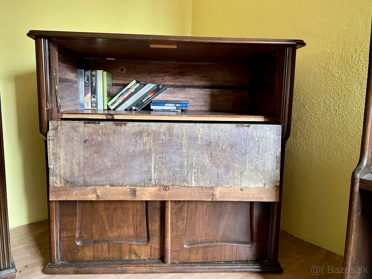 Starožitný nábytok - 5