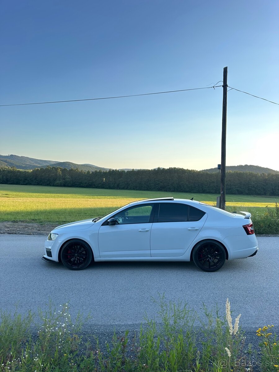 Škoda Octavia RS230 - 5