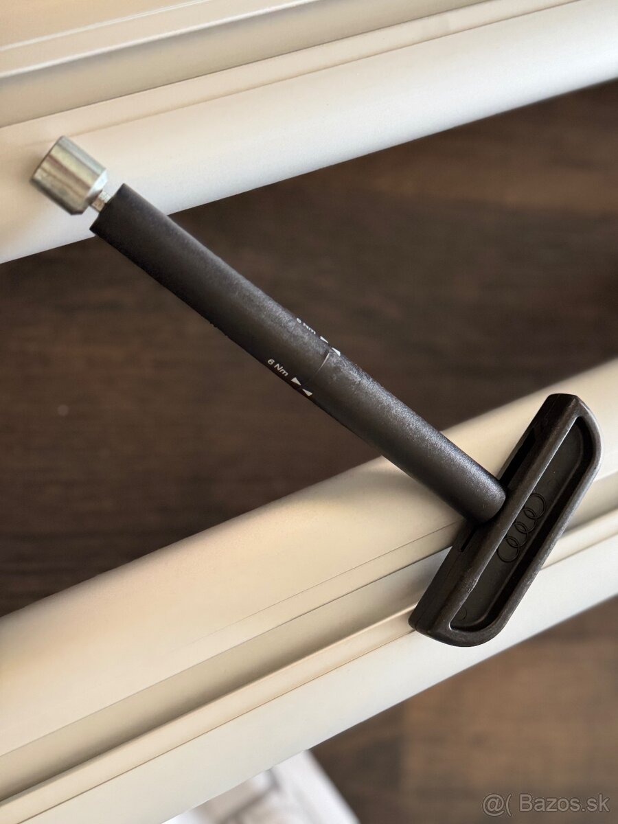 Strešný nosič Hagusy Lyžiny Audi Q8 / SQ8 / RSQ8 - NOVÝ - 5