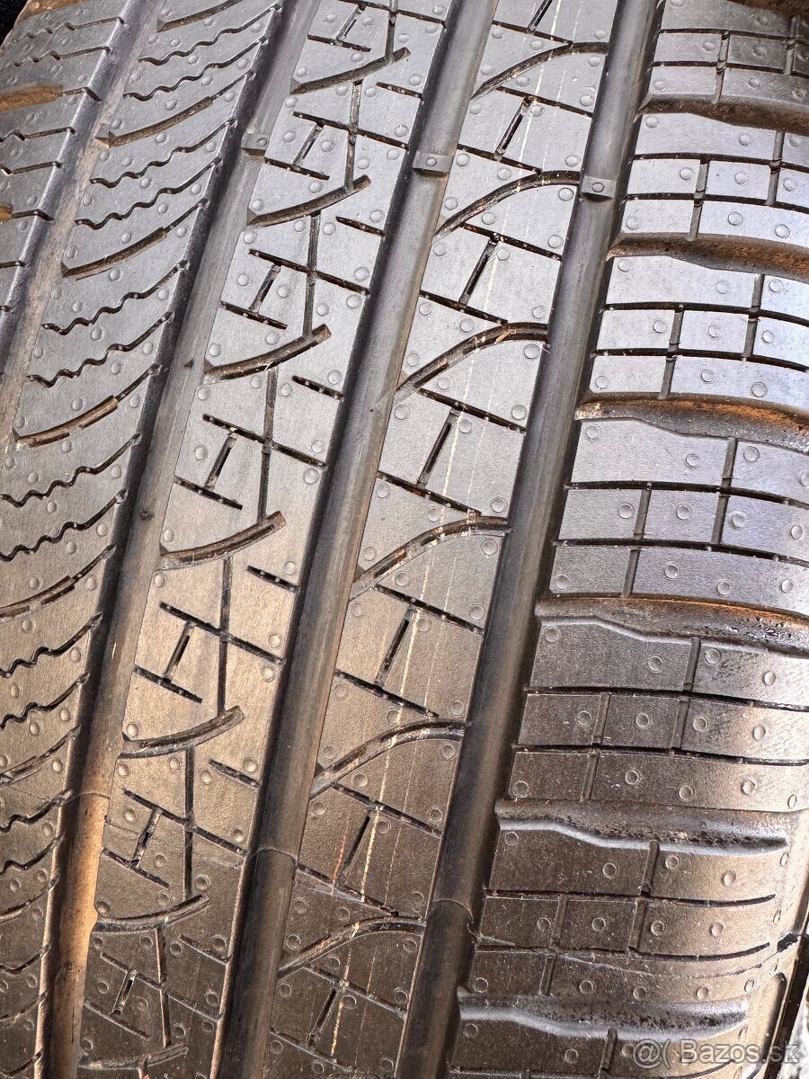 ORIG.LAND ROVER DEFENDER R20 255/60/20.NOVE 5KUSOV