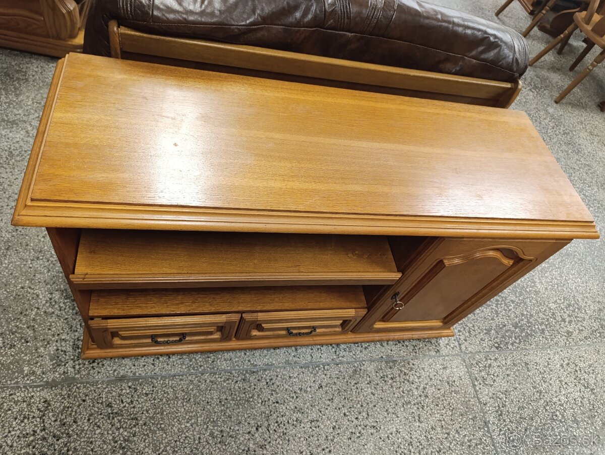 Rustikální komoda, nábytek z masívu - 5