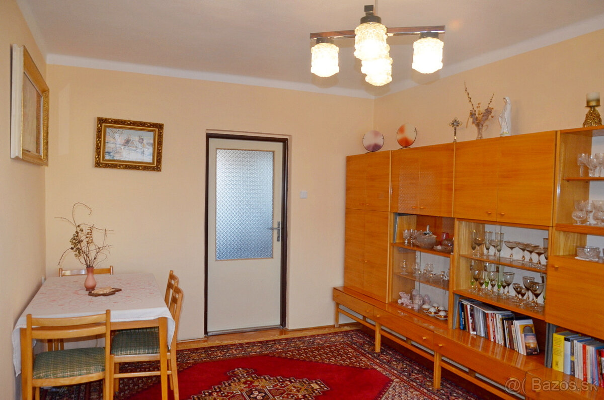 Predaj - rodinný dom - Zlaté Moravce - REZERVOVANÉ - 5