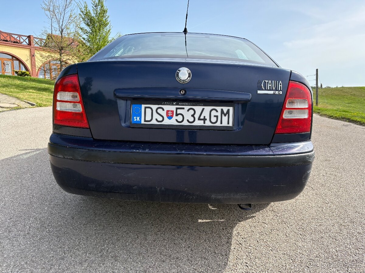 ŠKODA OCTAVIA 2.0 MPi - 5