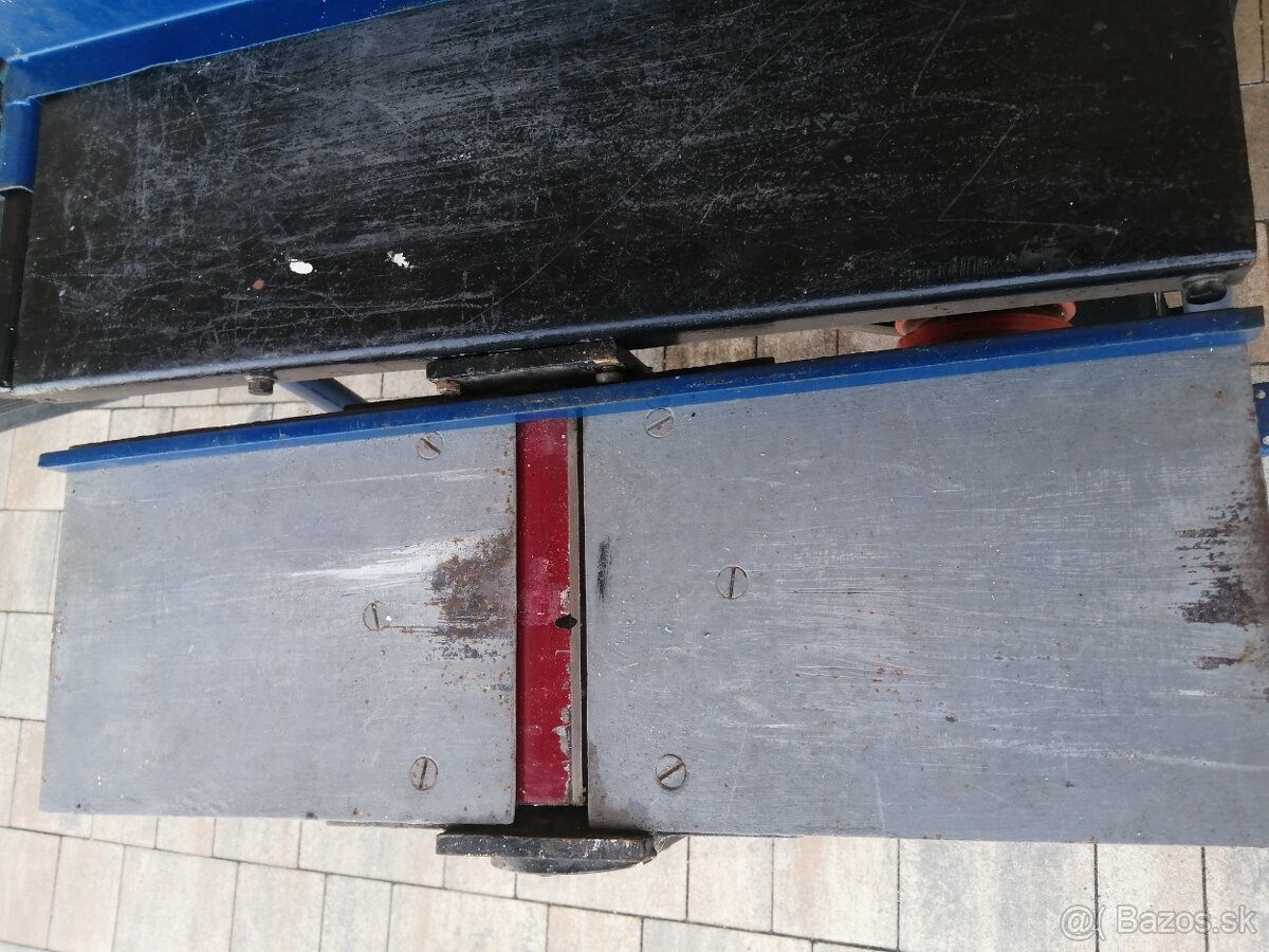 stolový cirkulár s hoblovkou - 5