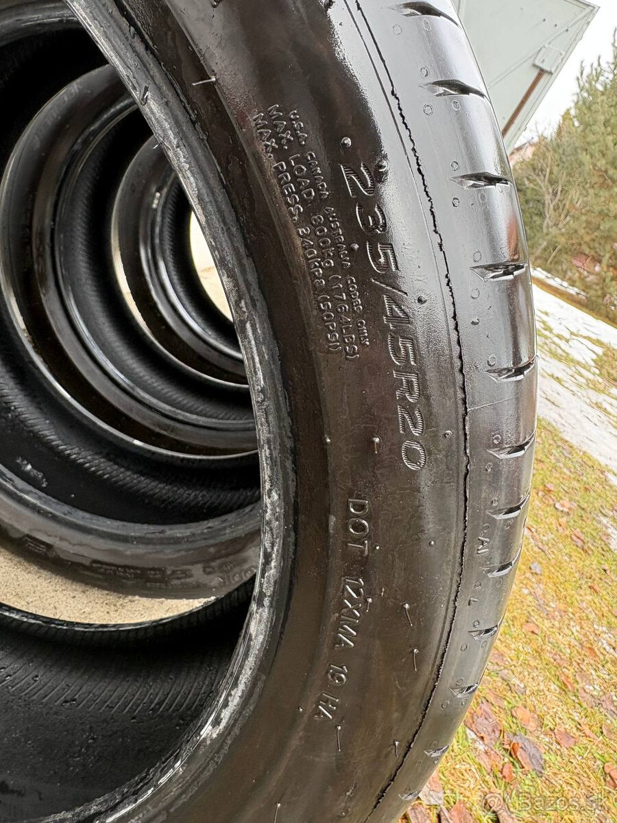 Hankook Ventus Evo SUV 235/45 R20 - 5