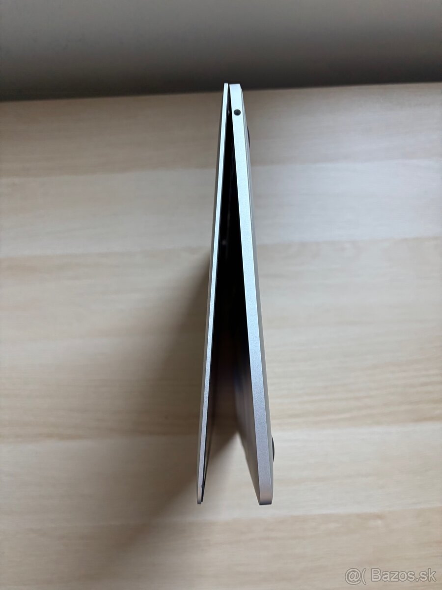 MacBook Pro 2019 13” 8GB/256GB - 5