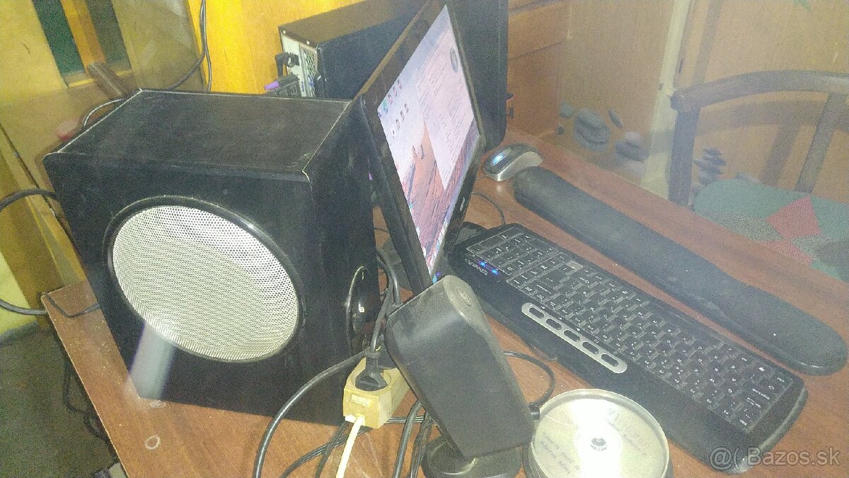 Compaq CQ1100 stolný pc malý - 5