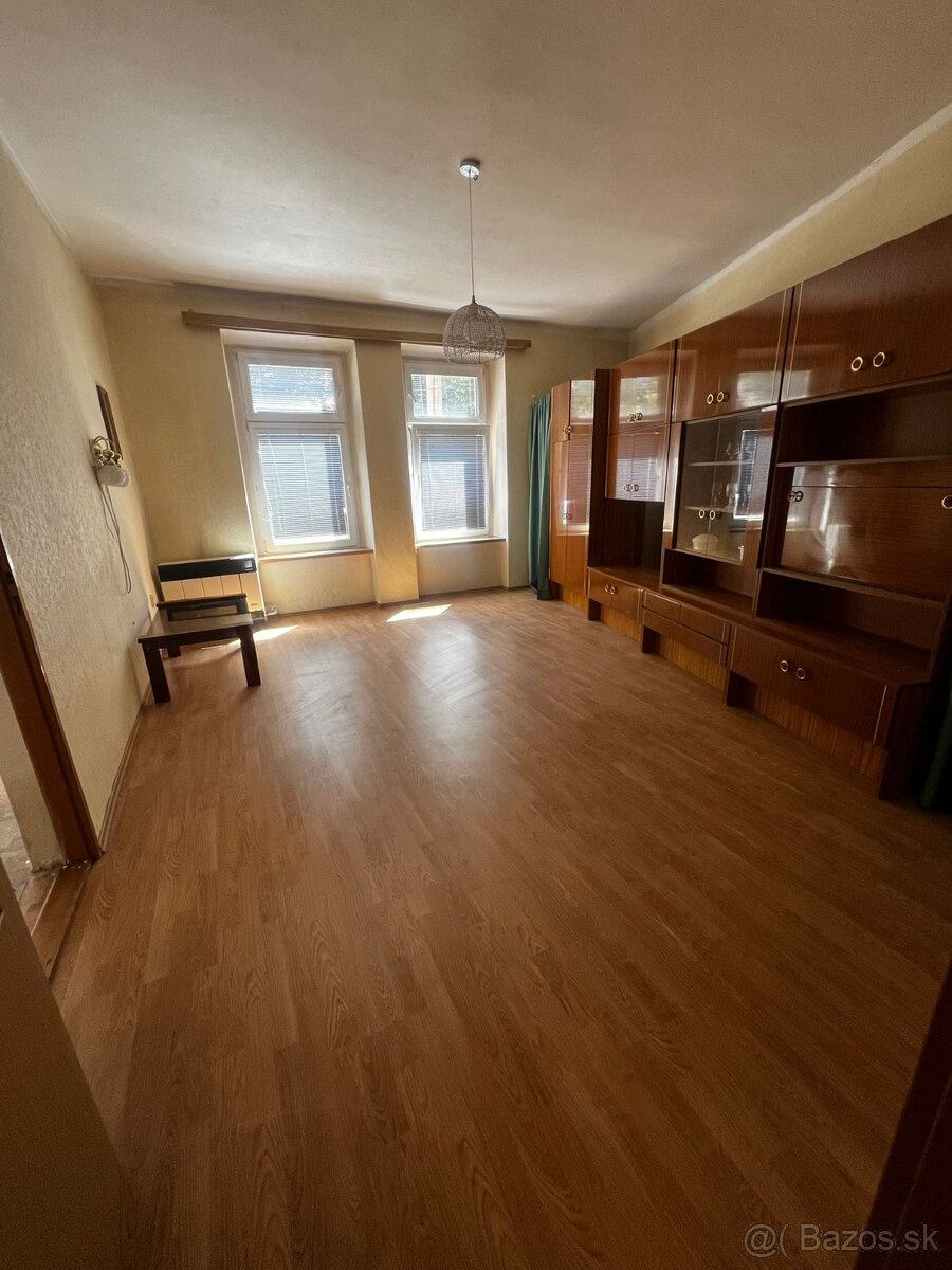 PREDAJ rodinného domu - Zvolen - 5