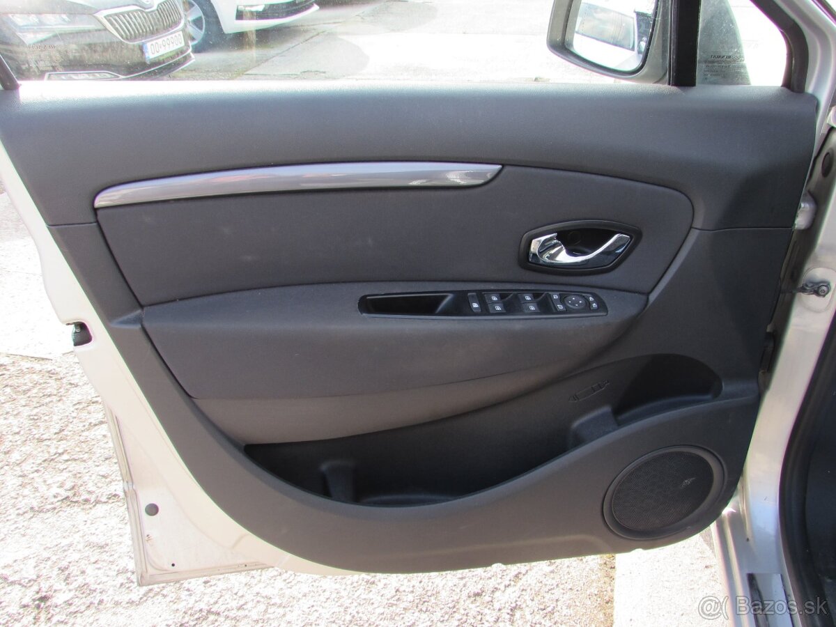 Renault Mégane Scénic dCi 130 INTENS - Nové brzdy + olejový - 5