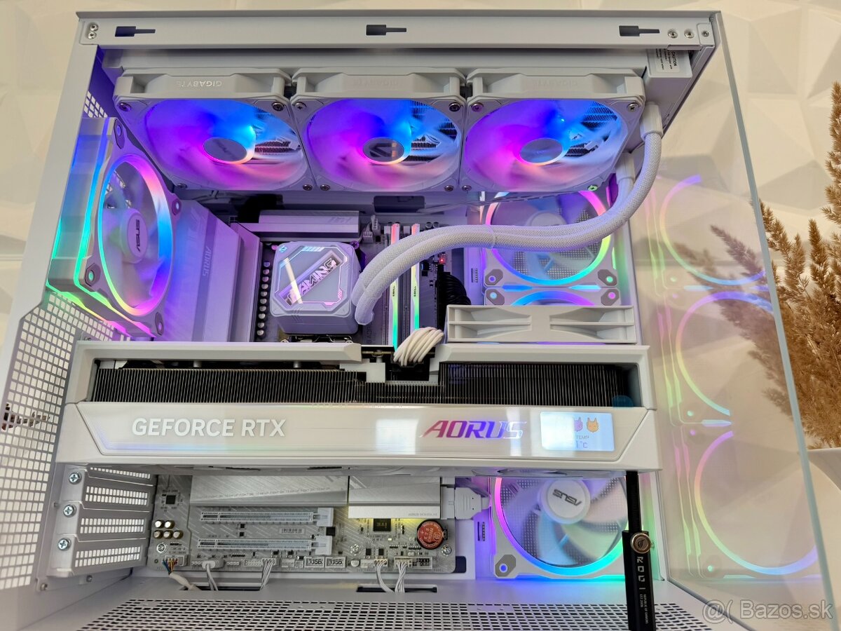 Ryzen 7 9800x3D, RTX 5090 32GB, 64GB RAM DDR5, 2TB SSD M2 - 5