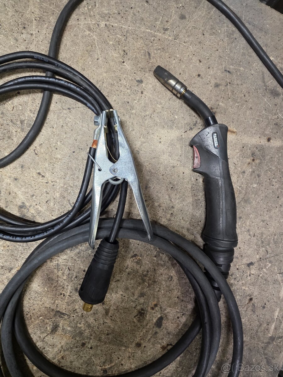 Zváračka MIG/MAG AlfaIn perun MIG 200 PFC SYN pre CO2 - 5