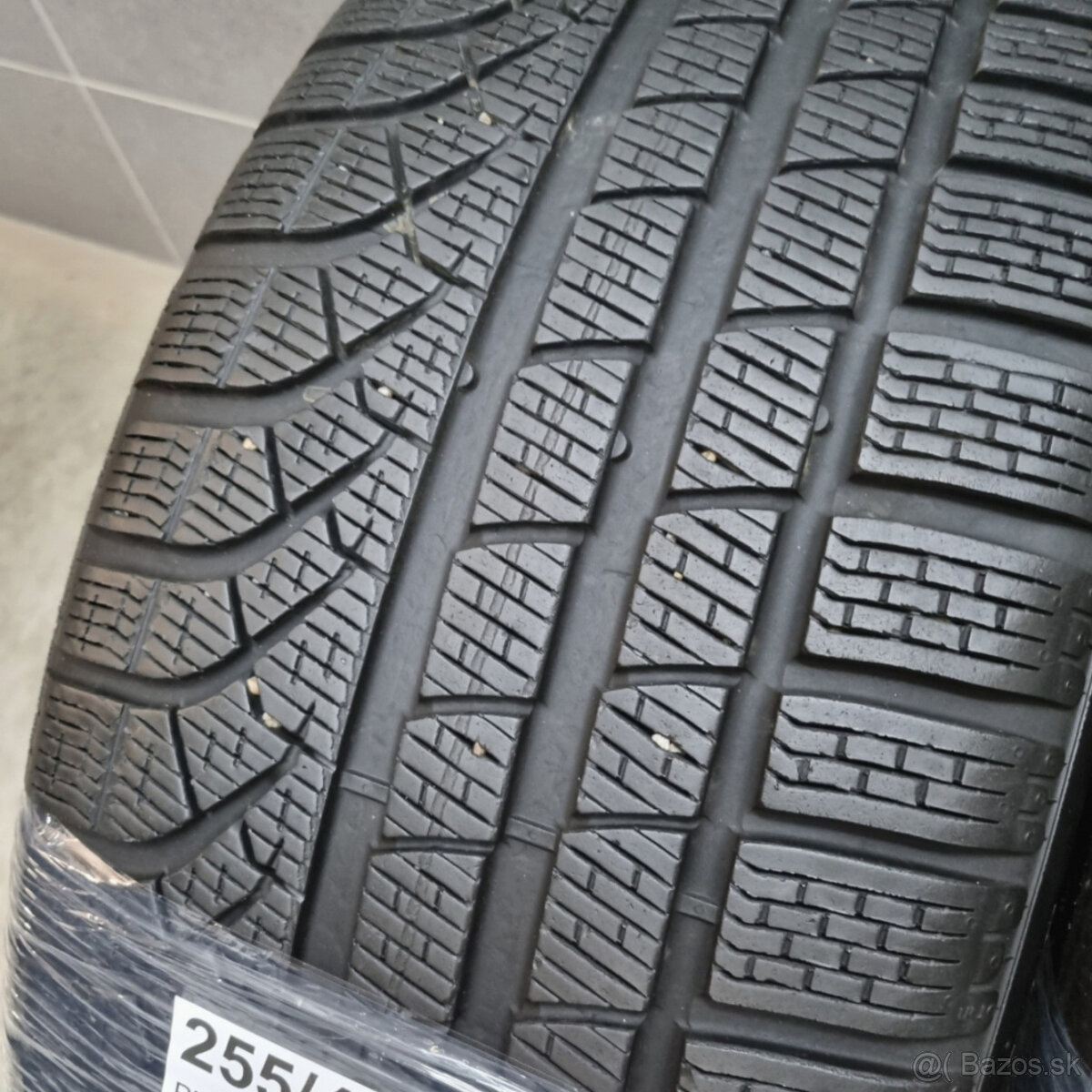 Zimné pneumatiky 255/45 R19 PIRELLI - 5