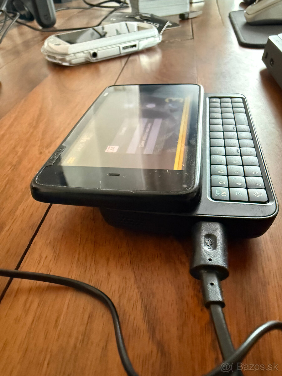 Nokia N900 - 5