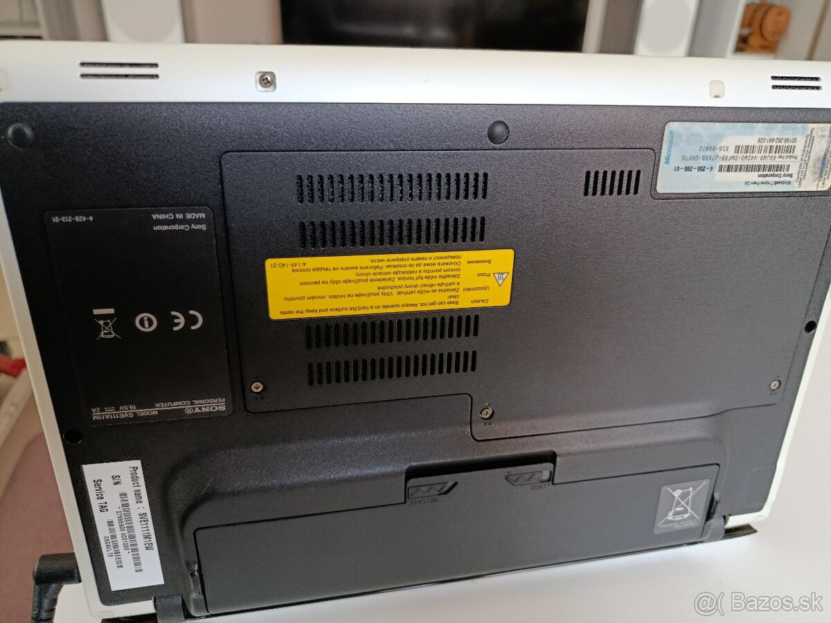 Sony Vaio SVE111A11M - 5