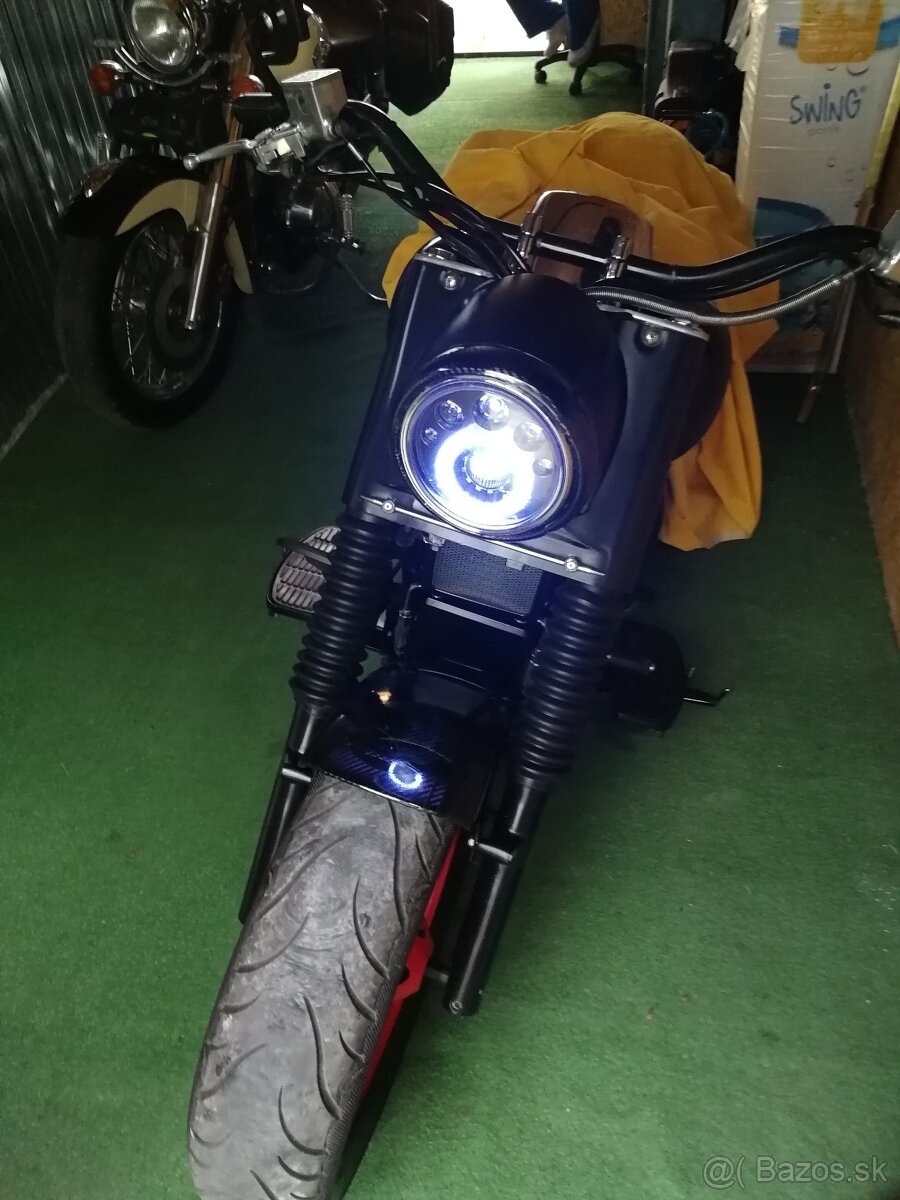 Suzuki Intruder 1500 - 5
