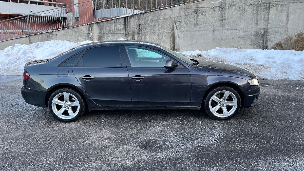 Audi A4 b8 2.0 TDi sedan - 5