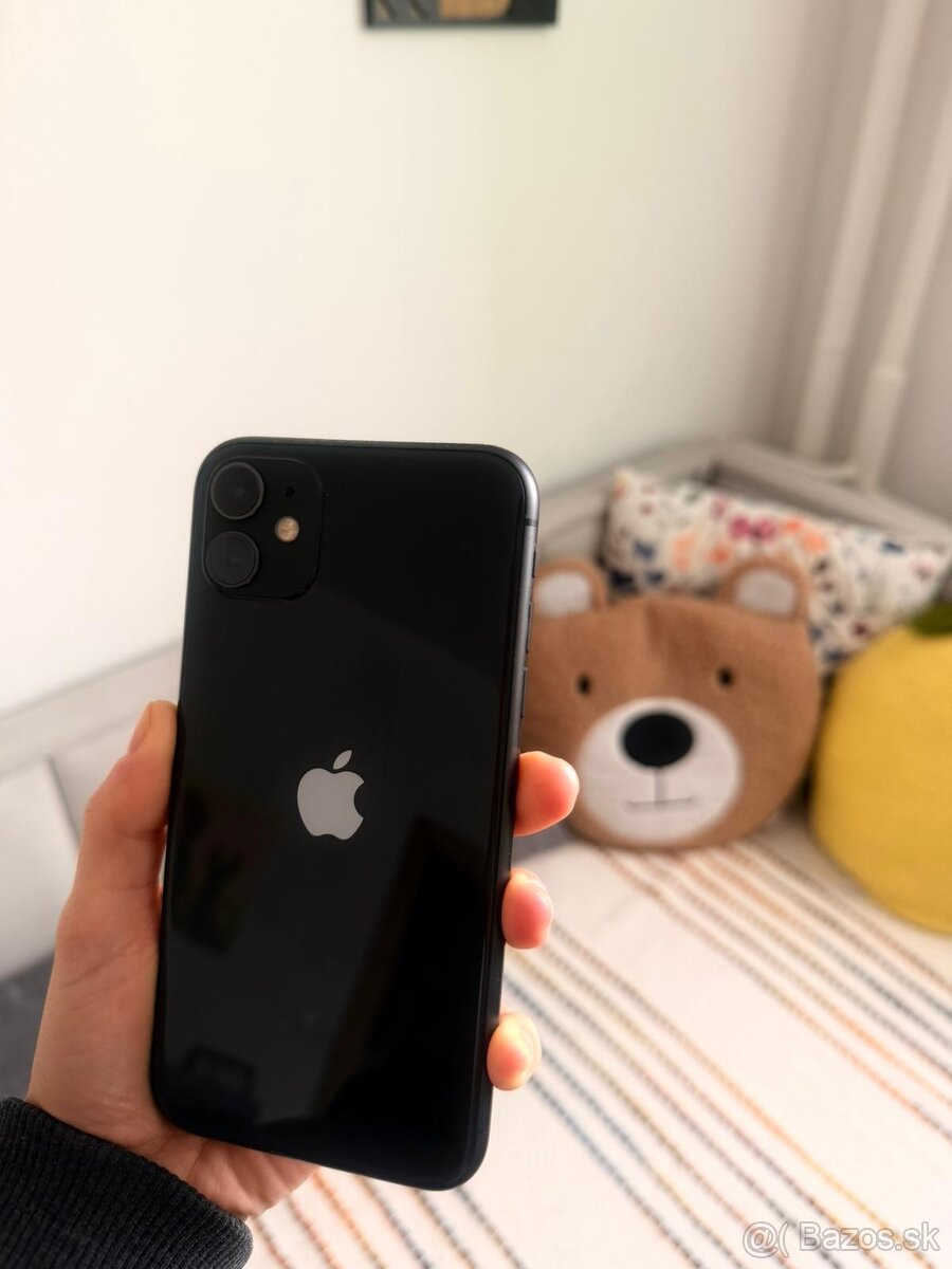 Apple iPhone 11, 64 GB black - 5